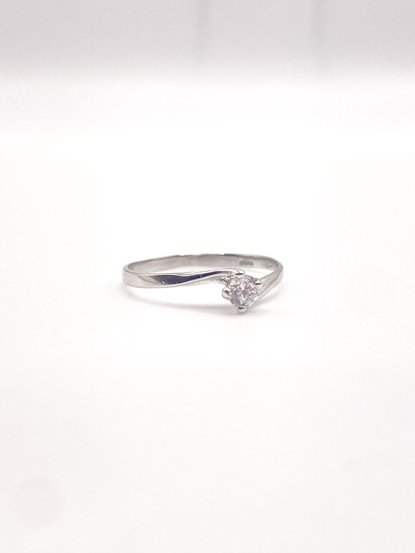 anello solitario